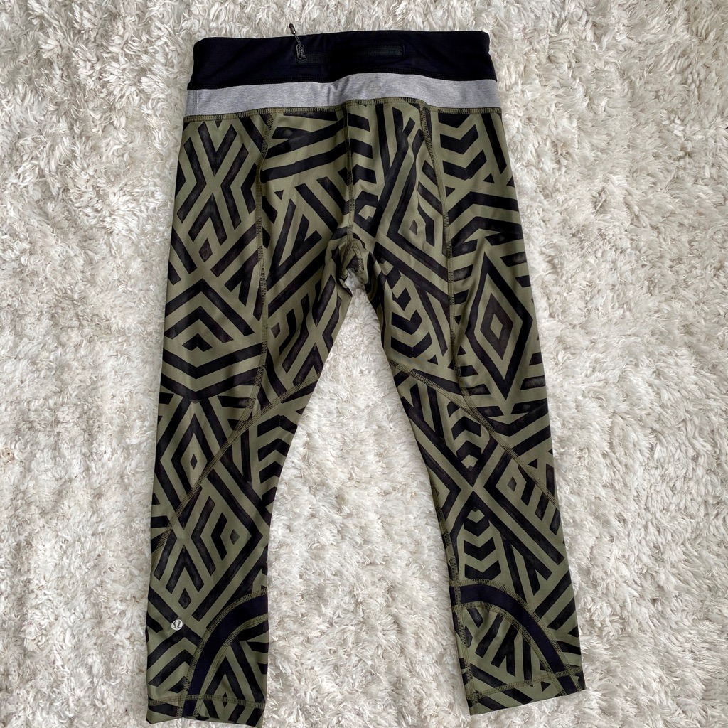 Lululemon Patterned Capri